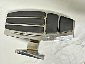 Kuryakyn Right Driver Floorboard Chrome #4038 fits Honda Goldwing - Picture 1 of 5