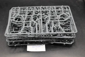 Warhammer 40k Adeptus Mechanicus Ironstrider Sprues Bits - Picture 1 of 5