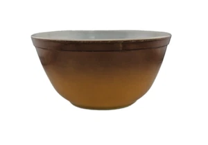 Vintage Pyrex Old Orchard Ombre Orange Brown Flameglo 402 nesting bowl 1.5 Qt - Picture 1 of 12