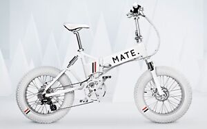 Nuova inserzioneE-bike Moncler X Mate Edizione Limitata