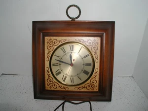 RELOJ DE PARED VINTAGE LANSHIRE MCM MADERA ELÉCTRICO 11 1/2" CUADRADO CRISTAL CONVEXO - Imagen 1 de 4