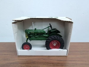 1/16 SpecCast Oliver Super 44 Wide Front Tractor - Picture 1 of 4