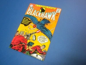 BLACKHAWK #209 DC Comics 1965 - Picture 1 of 6