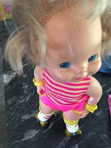 PATINES DE BEBÉ DE COLECCIÓN CON OB MATTEL 1982 - Imagen 1 de 6
