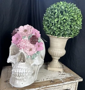 11” Martha Stewart SKULL Floral DÍA De Los Muertos HALLOWEEN Day of Dead Decor - Picture 1 of 15