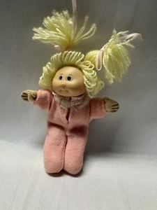 Vintage Cabbage Patch Kinder Mini Plüsch Pin Ups 5 Zoll blond - Bild 1 von 7
