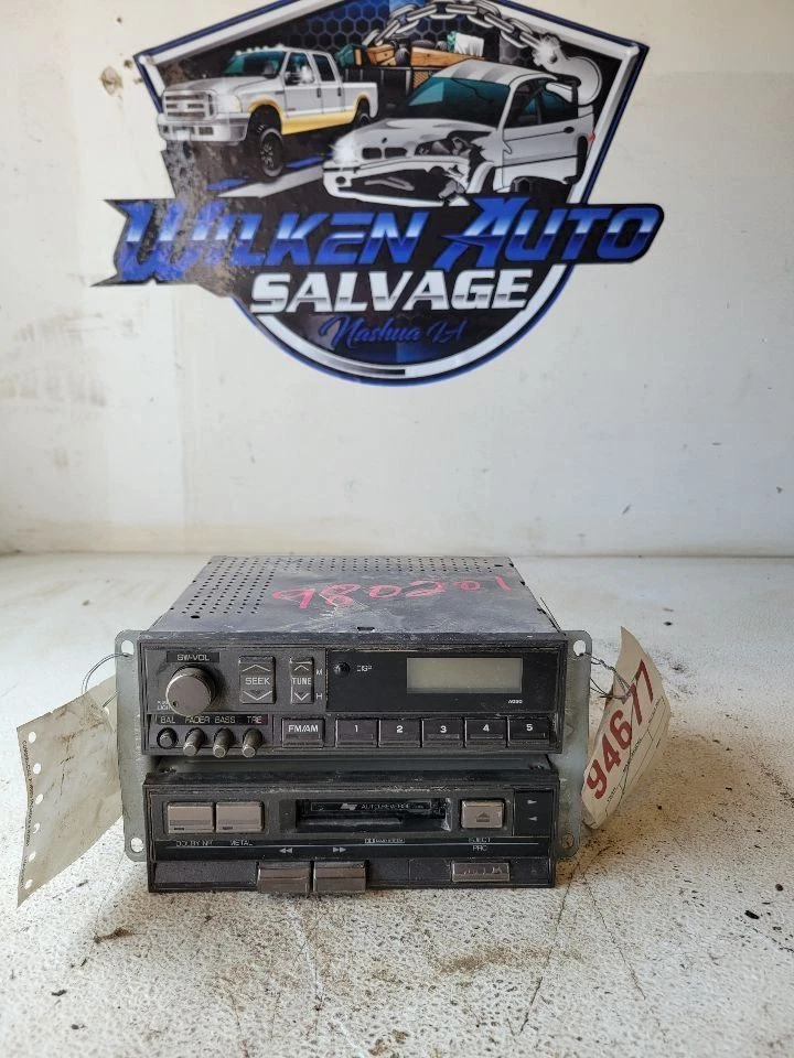 Equipamento de áudio receptor de rádio unidade tandem compatível com 90-94 LASER 655016 - Imagem 1 de 1