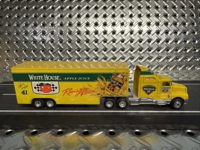 Vintage Matchbox Truck White House Apple Juice Racing Team Winchester VA - Image 1 of 4