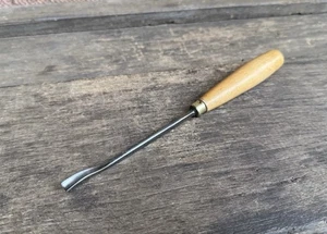 Vintage 1/4” JB Addis Prize Medals Back Bent Spoon Carving Gouge Chisel Old Tool - Picture 1 of 15