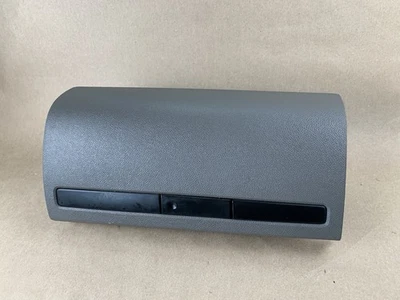 07-13 OEM Chevrolet Silverado GMC Sierra Guantera Superior Compartimento Cubby Foto 1 de 4