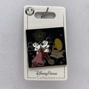 Prendedor Torre del Terror Mickey Mouse y Minnie Bailando Parques Disney - Imagen 1 de 4