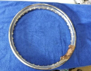 NOS Chrome Rear Rim, 1966-70 BSA A50 A65 QD Crinkle/Off-Set Original OEM Jones - Bild 1 von 4