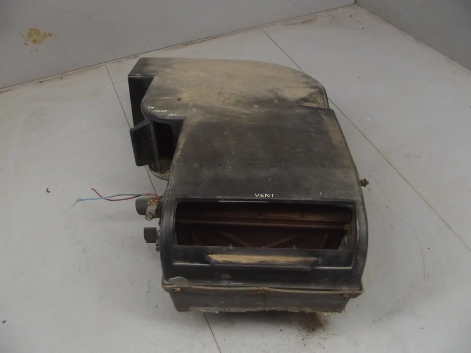 1968 69 70 71 72 73 74 Ford Econoline van heater core box e100 e200 e300 - Image 1 of 4
