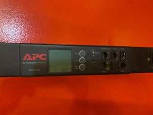 APC AP8959NA3 Rack PDU 2G Switched ZeroU 20A 208V (21) C13 & (3) C19 - Picture 1 of 6