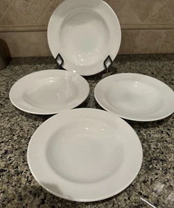 Williams & Sonoma White Brassiere 9" Rimmed Soup Bowls...4 - Picture 1 of 2