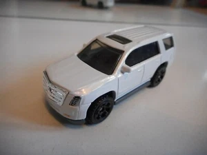 Matchbox Cadillac Escalade in White - Bild 1 von 2
