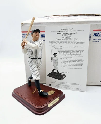 Danbury Mint Babe Ruth Figurine New York Yankees in Original Box with Paperwork Cover
