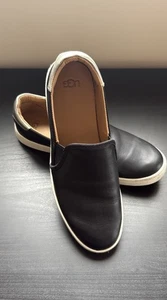 Scarpe comode basse casual UGG donna taglia 9 Cas sneaker slip on nere scamosciate - Foto 1 di 5