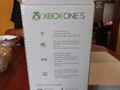 Consola de videojuegos Xbox One Series S 1 TB. Cables Vga, HDMI. Potencia.  Mando Foto 1 de 4