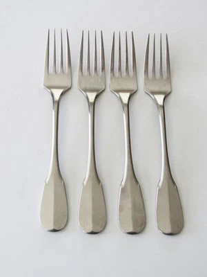 Towle HOLBROOKE Cubiertos Inoxidable Satinado 4 HORQUILLAS DE CENA 18/8 Japón Foto 1 de 3