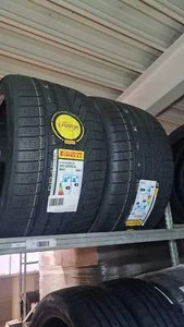 2x 325/30 R20 106W Pirelli Sottozero Winter 240 Serie II DOT 19 Winterreifen NEU - Bild 1 von 1