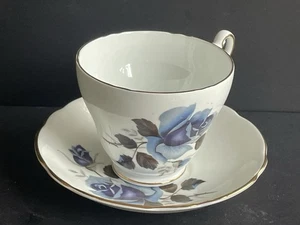 Regency Bone CHINA TEA CUP & SAUCER Blue Roses - Bild 1 von 7