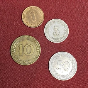 Lotto di 4 monete Germania Pfennig - 50, 10, 5, 1 - Foto 1 di 2