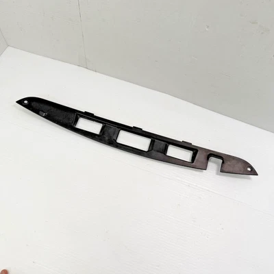 Infiniti FX35 37 FX50 QX70 2009-2017 USADO PUERTA LEVADIZA CUBIERTA MOLDURA 90817-1CA0A OEM Foto 1 de 4