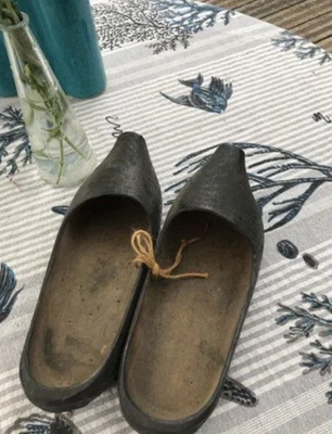 sabot bois ancien - Photo 1/2