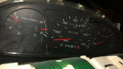 2000 FORD TAURUS SPEEDOMETER MPH W/O FLEX FUEL 7000 RPM TACH - Imagem 1 de 2