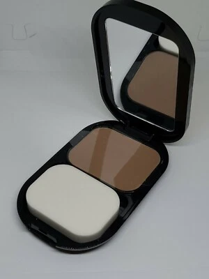 Max Factor Facefinity Compact Foundation Facefinity+Permawear  Shade 009 Caramel - Image 1 of 3