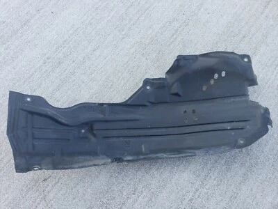 Infiniti M35 2006 guardabarros delantero derecho revestimiento fabricante original Foto 1 de 3
