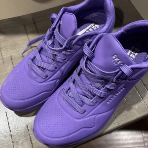 Skechers Street purple memory foam Uno Stand On Air. Size 8 - Picture 1 of 7