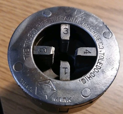 Toledo Manual 1/4" Pipe Threading Die for Ratcheting Threader - Image 1 of 4