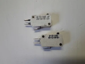 Microinterruptor Galanz W-15-102C 1 pieza - Imagen 1 de 1