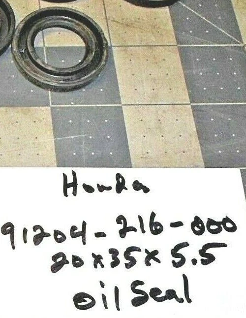 HONDA CA160A 91204-216-000 OIL SEAL 20X35X5.5MM 1 QUANTITY OEM FREE SHIPPING - Image 1 of 1