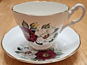 Regency Bone China Teacup And Saucer Made In England Vintage Free Shipping  - Picture 1 of 5