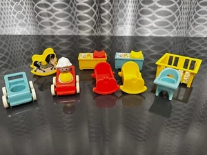 Statuina passeggino vintage Fisher Price Little People bambino arredo asilo culla - Foto 1 di 6