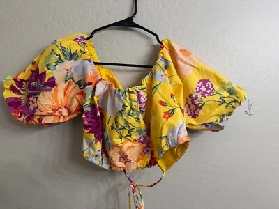 Top corto floral manga abullonada | Amarillo multicolor estilo verano | Talla S Nuevo con etiquetas Foto 1 de 2