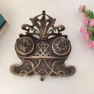 Vintage Brass Footed Double Inkwell – Elegant Antique Style Office Table Decor - Picture 1 of 9