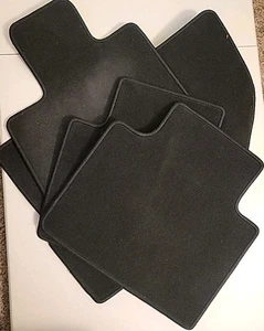 GENUINE OEM 2018 - 2022 HONDA ACCORD FLOOR MAT SET - Good Condition - Picture 1 of 1
