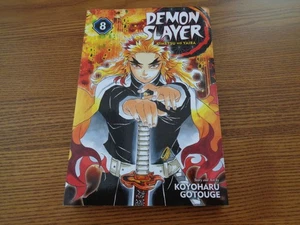 Demon Slayer / Kimetsu no Yaiba - Vol. 8 (Manga, 2022, Viz Media / Shonen Jump) - Picture 1 of 4