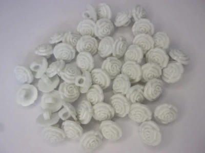 50 x Rose Flower Shaped Novelty Shank Buttons Off White 12mm Sewing Craft P97 - Image 1 of 2