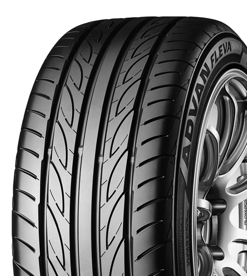 Yokohama Advan Fleva V701 225/35R18 87W 300 AA A Tire Foto 1 de 4