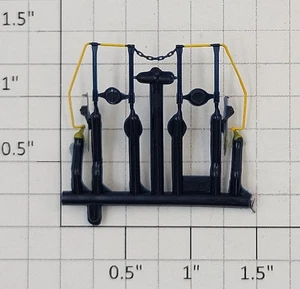 Athearn 67575 HO Blue and Yellow End Rail on Sprue - Picture 1 of 2