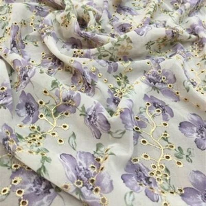 Ösenstickerei lila Blumenmuster Chiffon Spitze Stoff für Shirt Kleid 1 Yard - Bild 1 von 5
