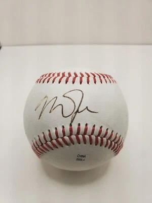 Mike Trout  & Albert Pujols signed  baseball Beckett Certified (3rd sig unknown) - Image 1 of 4