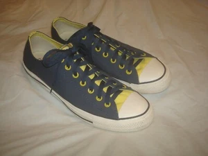 Zapatillas bajas Converse All Star azul maíz U of M hombres 11 mujeres 13 Michigan - Imagen 1 de 9