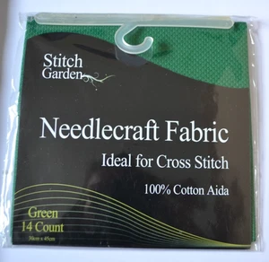Tessuto punto croce Stitch Garden Aida numero 14 verde 30 cm x 45 cm - Foto 1 di 2