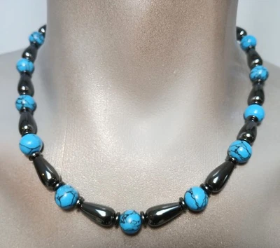 Collar de piedra natural turquesa y hematita de 20" para hombre hecho a mano en EE. UU.  Foto 1 de 4